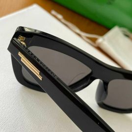 Picture of Bottega Veneta Sunglasses _SKUfw41815126fw